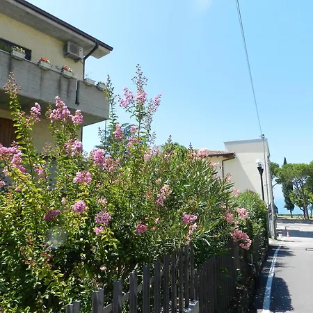 The - Regarda Travel アパート *