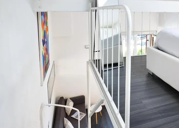 The - Regarda Travel * バルドリーノ